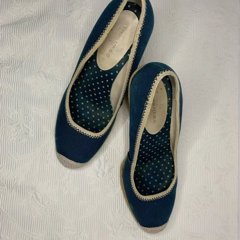 Banana Republic Wedges